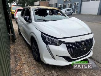 Peugeot 208 208 II (UB/UH/UP), Hatchback 5-drs, 2019 1.2 Vti 12V PureTech 75 picture 3
