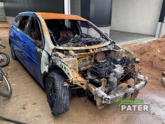 Peugeot 308 308 SW (L4/L9/LC/LJ/LR), Combi 5-drs, 2014 / 2021 1.2 12V e-THP PureTech 130 picture 2