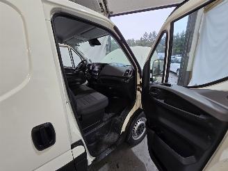Iveco Daily 35S14V 2.3 352L H3 picture 15