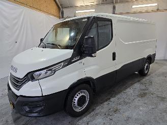 Iveco Daily 35S14V 2.3 352L H3 picture 3
