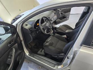 Toyota Avensis 1.6 VVTi Terra picture 20