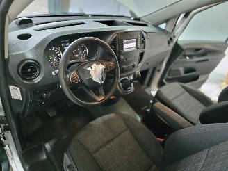 Mercedes Vito 111 CDI Lang BusPro+ picture 23