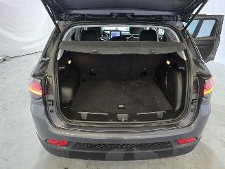 Jeep Compass 4xe 240 Hyb. Upland picture 21