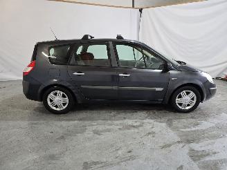Renault Grand-scenic 2.0 16V Tech Line picture 8