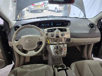 Renault Grand-scenic 2.0 16V Tech Line picture 22