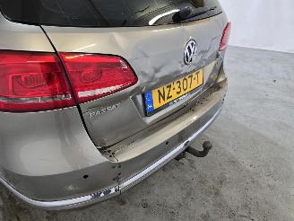 Volkswagen Passat 1.6 TDI Highl. BlM picture 11