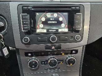 Volkswagen Passat 1.6 TDI Highl. BlM picture 33