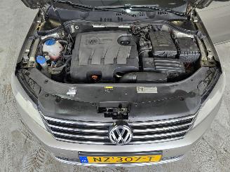 Volkswagen Passat 1.6 TDI Highl. BlM picture 15