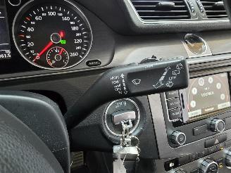 Volkswagen Passat 1.6 TDI Highl. BlM picture 28