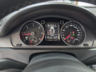 Volkswagen Passat 1.6 TDI Highl. BlM picture 29