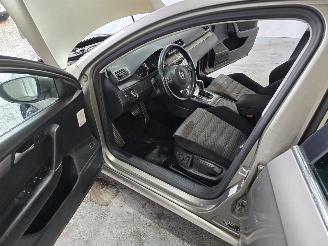 Volkswagen Passat 1.6 TDI Highl. BlM picture 21