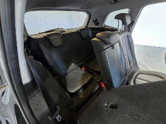 BMW 2-serie 216d 7p High picture 17