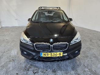 BMW 2-serie 216d 7p High picture 2