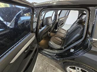 BMW 2-serie 216d 7p High picture 19