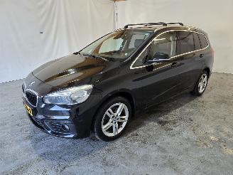 BMW 2-serie 216d 7p High picture 3