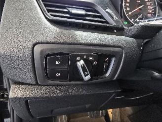 BMW 2-serie 216d 7p High picture 26
