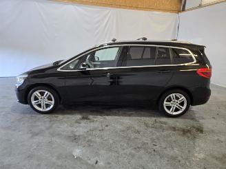 BMW 2-serie 216d 7p High picture 4