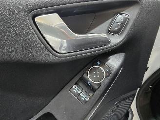 Ford Fiesta 1.0 EcoB Titanium picture 22