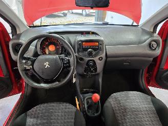 Peugeot 108 1.0 Vti picture 22