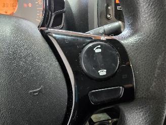 Peugeot 108 1.0 Vti picture 29