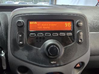 Peugeot 108 1.0 Vti picture 30