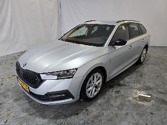 Skoda Octavia 1.0 e-TSI Sport Bns picture 3