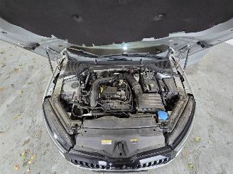 Skoda Octavia 1.0 e-TSI Sport Bns picture 15
