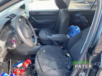Skoda Fabia Fabia III (NJ3), Hatchback 5-drs, 2014 / 2021 1.0 12V picture 6