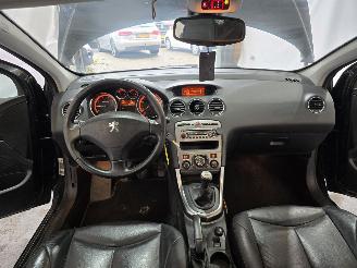 Peugeot 308 SW 1.6 VTi XS picture 20