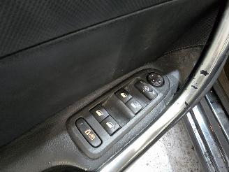 Peugeot 308 SW 1.6 VTi XS picture 21