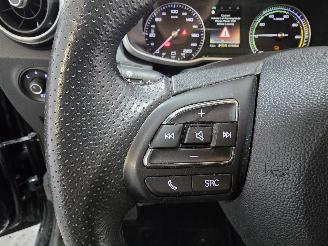 MG ZS EV EV Luxury 45 kWh picture 31