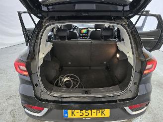 MG ZS EV EV Luxury 45 kWh picture 18