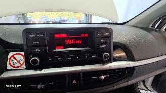 Kia Picanto 1.0 DPi ComfortL. 5p picture 26
