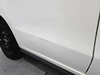 Mitsubishi Space-star 1.0 Cool+ picture 13