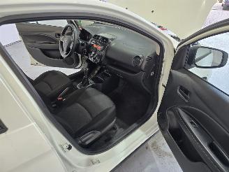Mitsubishi Space-star 1.0 Cool+ picture 18