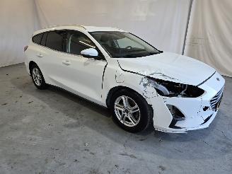 Ford Focus 1.0 EcoB. Tr Ed. bns picture 3