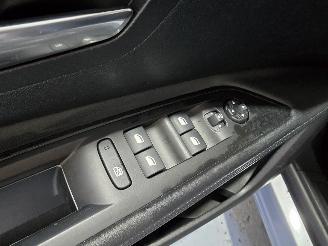 Peugeot 3008 1.6 HYbrid All P.Bns picture 27