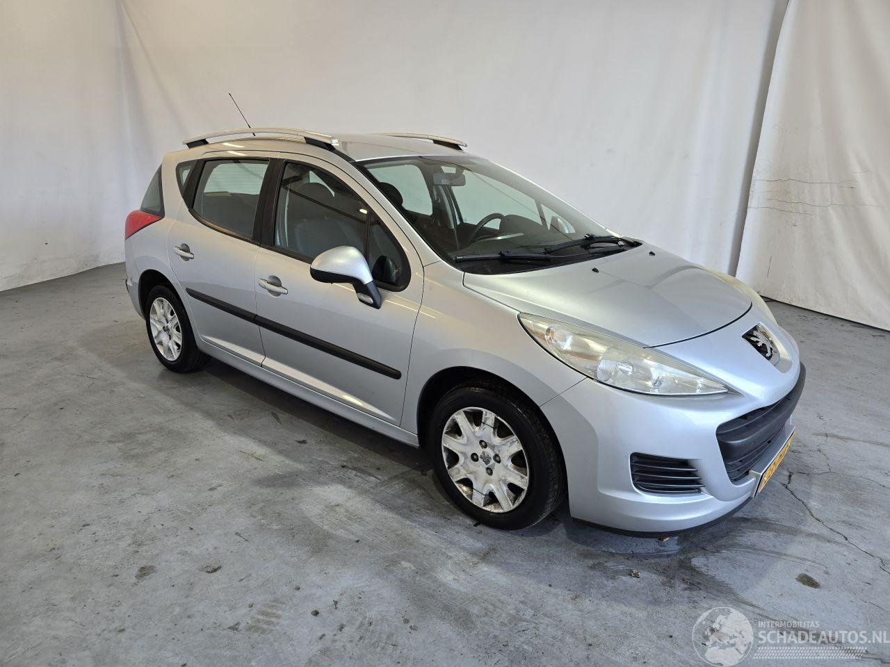 Peugeot 207 1.4 VTi X-line