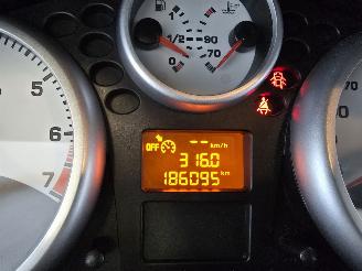 Peugeot 207 1.4 VTi X-line picture 16