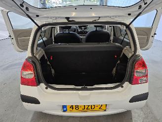 Renault Twingo 1.2 Authentique picture 14