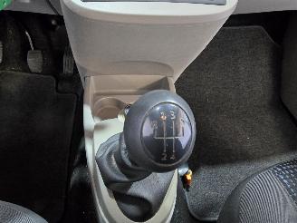 Renault Twingo 1.2 Authentique picture 21