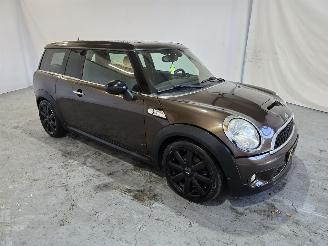 uszkodzony samochody osobowe Mini Clubman 1.6 Cooper S 2009/4