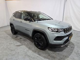 Damaged car Jeep Compass 4xe 240 Hyb. Upland 2023/3