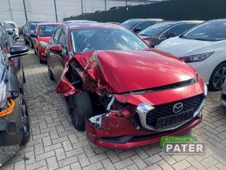 Mazda 3 3 (BP), Sedan, 2018 2.0 SkyActiv-G 122 M Hybrid 16V picture 2