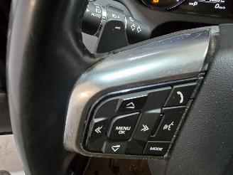 Land Rover Discovery Sport 2.2 SD4 4WD HSE Lux picture 32