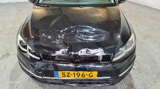 Volkswagen Golf 1.4 16V picture 7