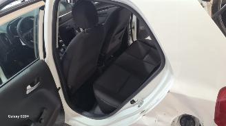 Kia Picanto 1.0 DPi ComfortL. 5p picture 27
