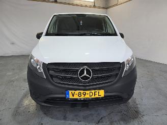 Mercedes Vito 114 CDI Lang picture 3