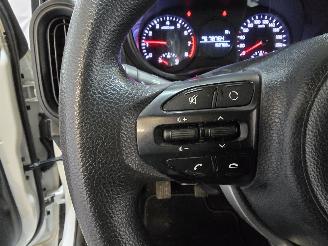 Kia Picanto 1.0 MPi ComfortPlusLine picture 25