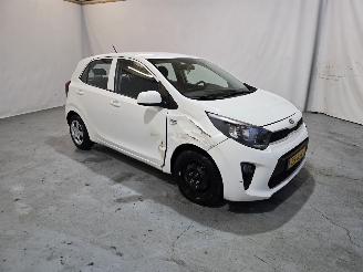 Schadeauto Kia Picanto 1.0 MPi ComfortPlusLine 2019/7